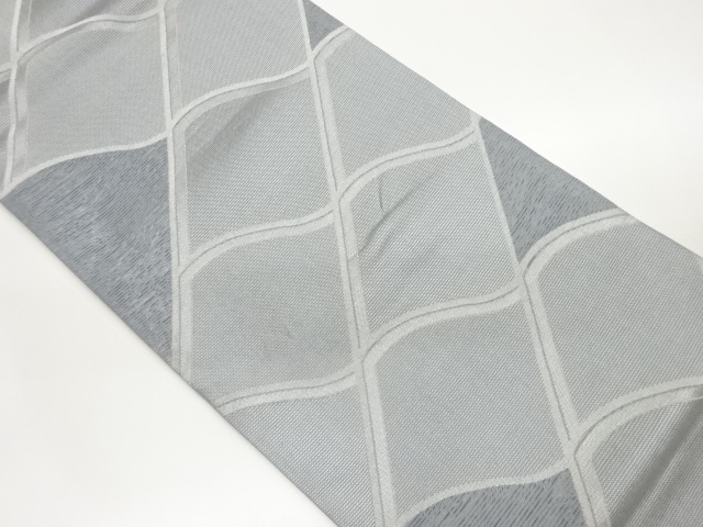 絽瓦模様織出し袋帯